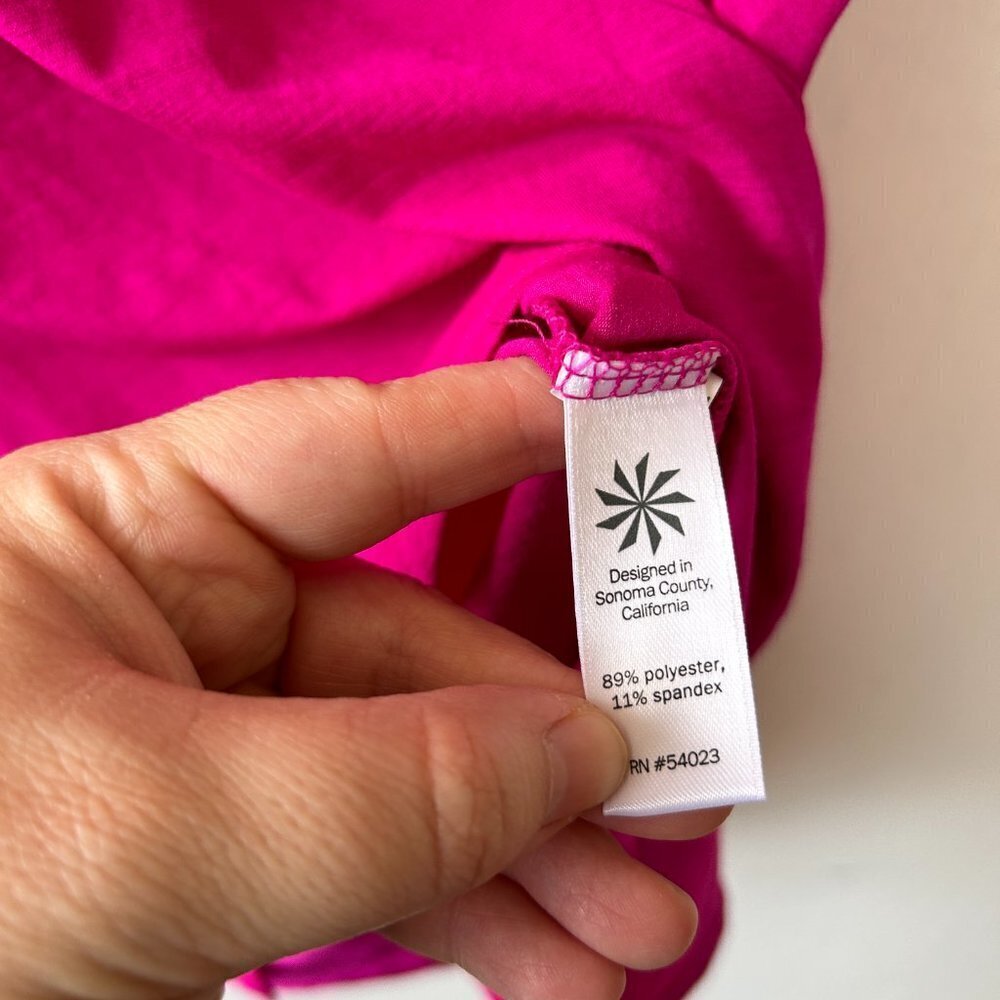 Athleta Athletic Top Womens Small Pink Barbiecore Activewear Athletic Athleisure - Picture 5 of 7